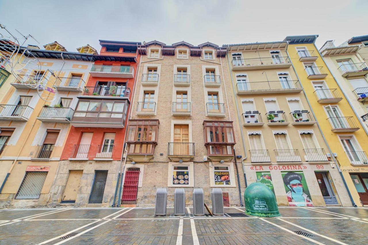 Casa Bidaiari By Clabao Apartment Pamplona Bagian luar foto
