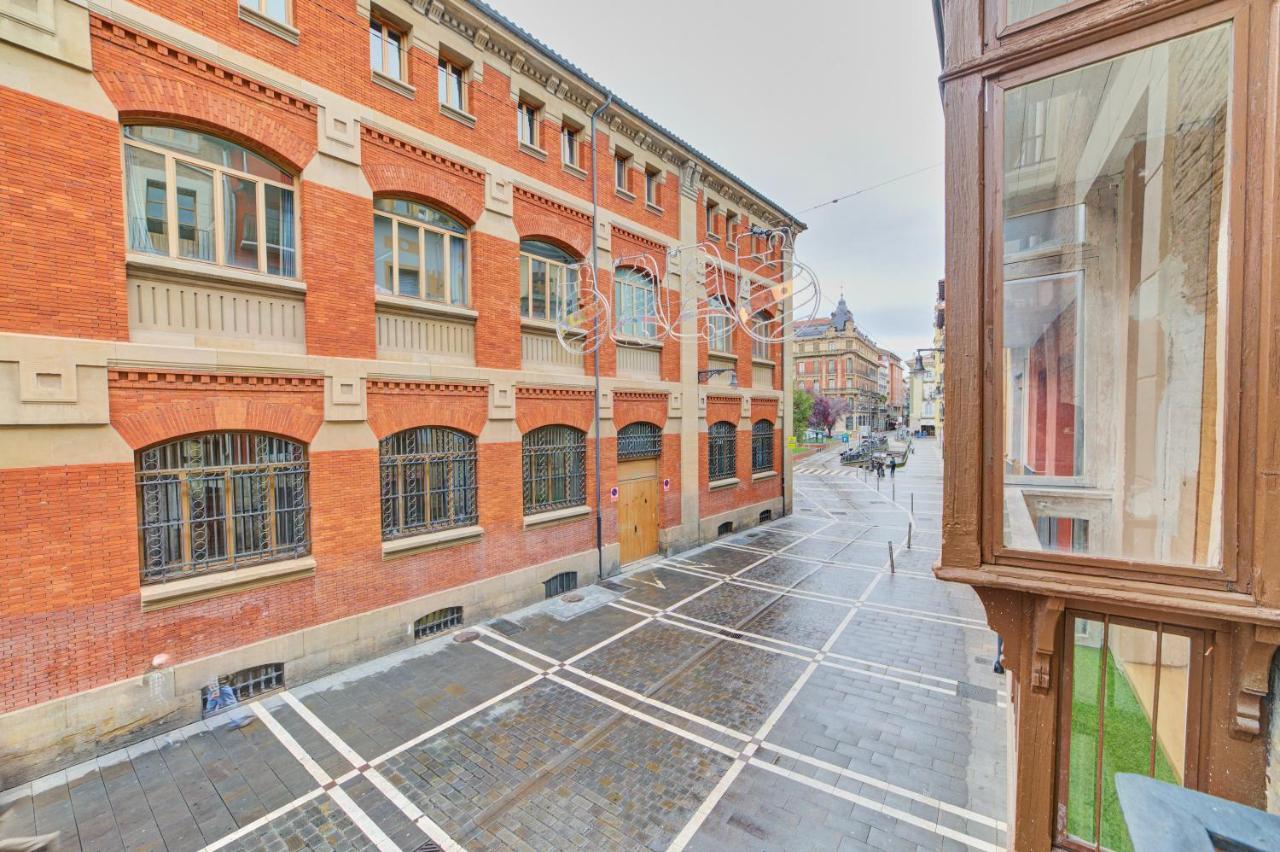 Casa Bidaiari By Clabao Apartment Pamplona Bagian luar foto