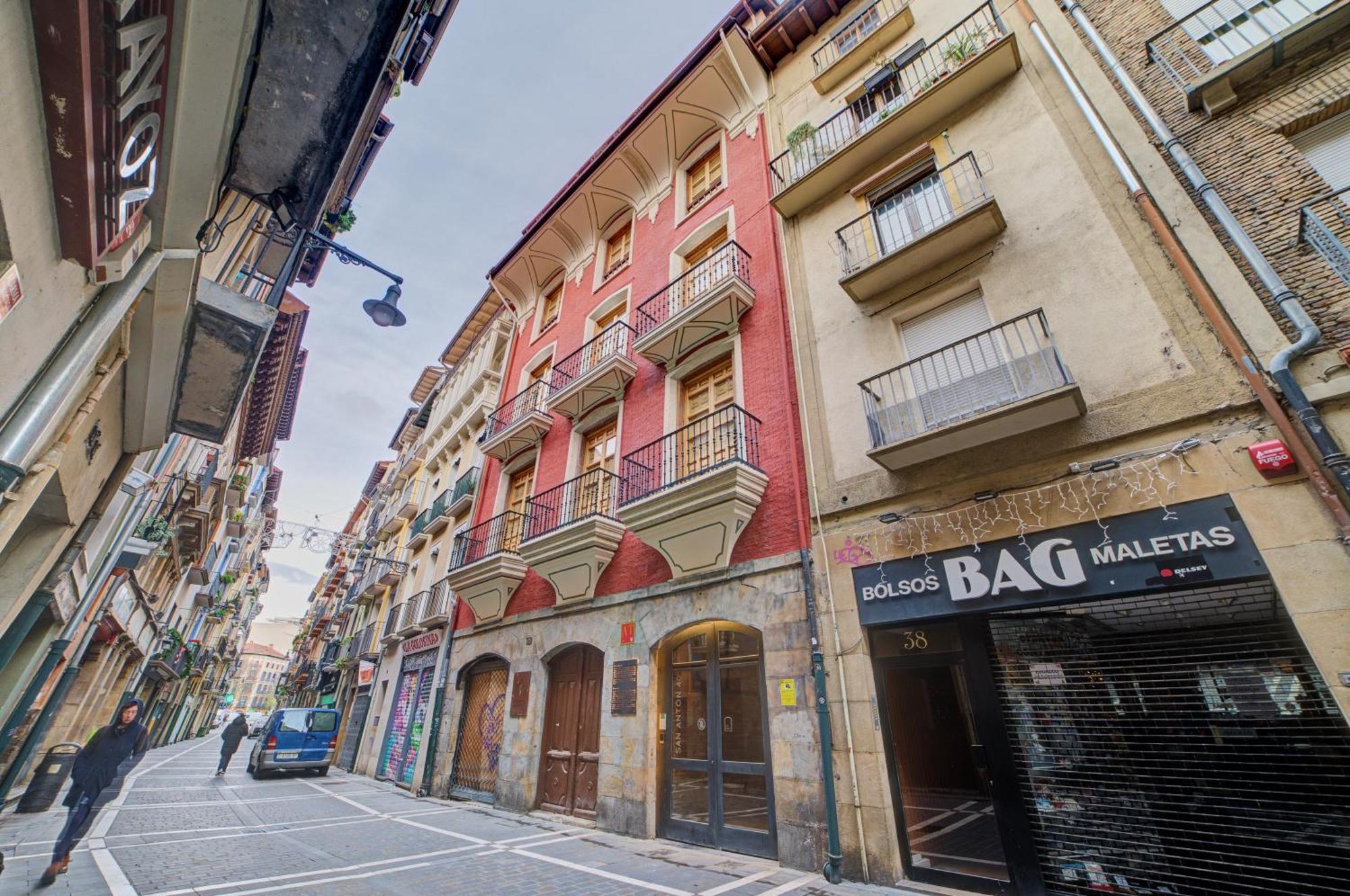 Casa Bidaiari By Clabao Apartment Pamplona Bagian luar foto