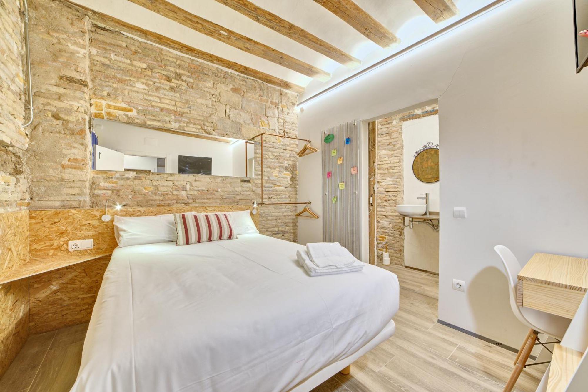 Casa Bidaiari By Clabao Apartment Pamplona Bagian luar foto